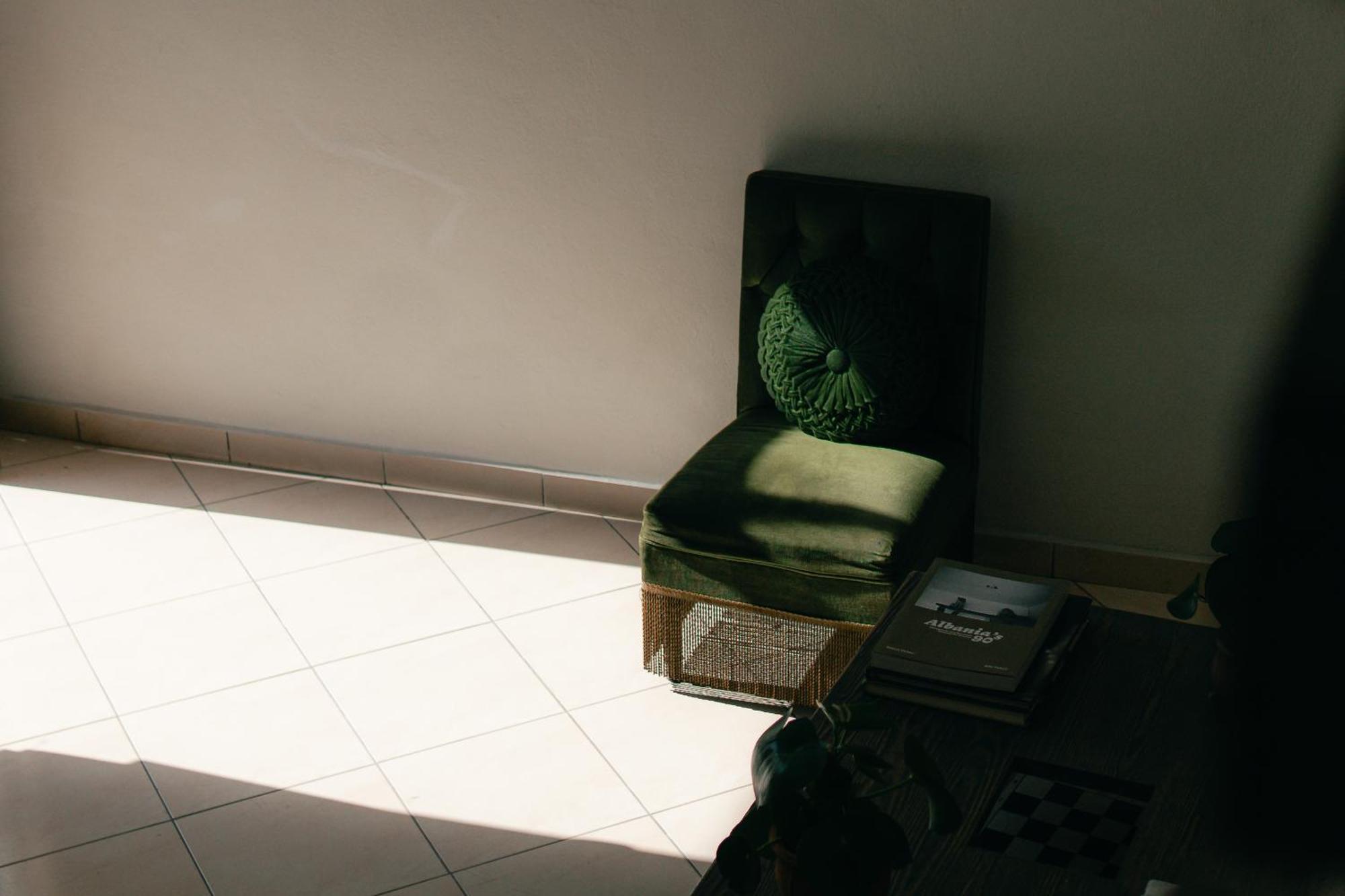 Hotel Petrichor Gjirokastër Esterno foto